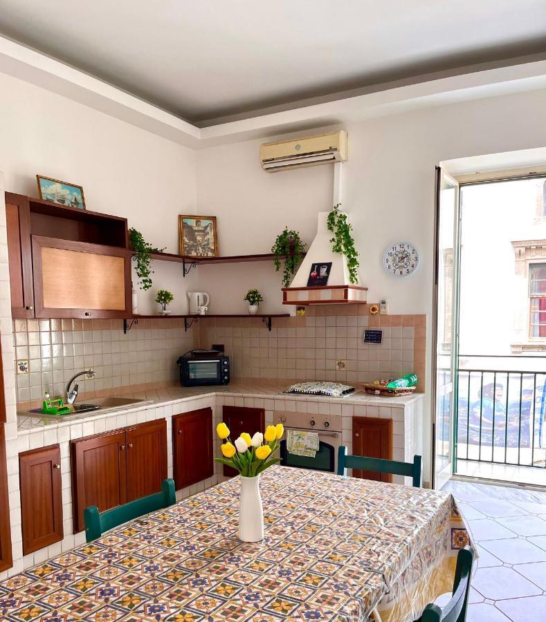 Franck House Apartment Napoli Bagian luar foto