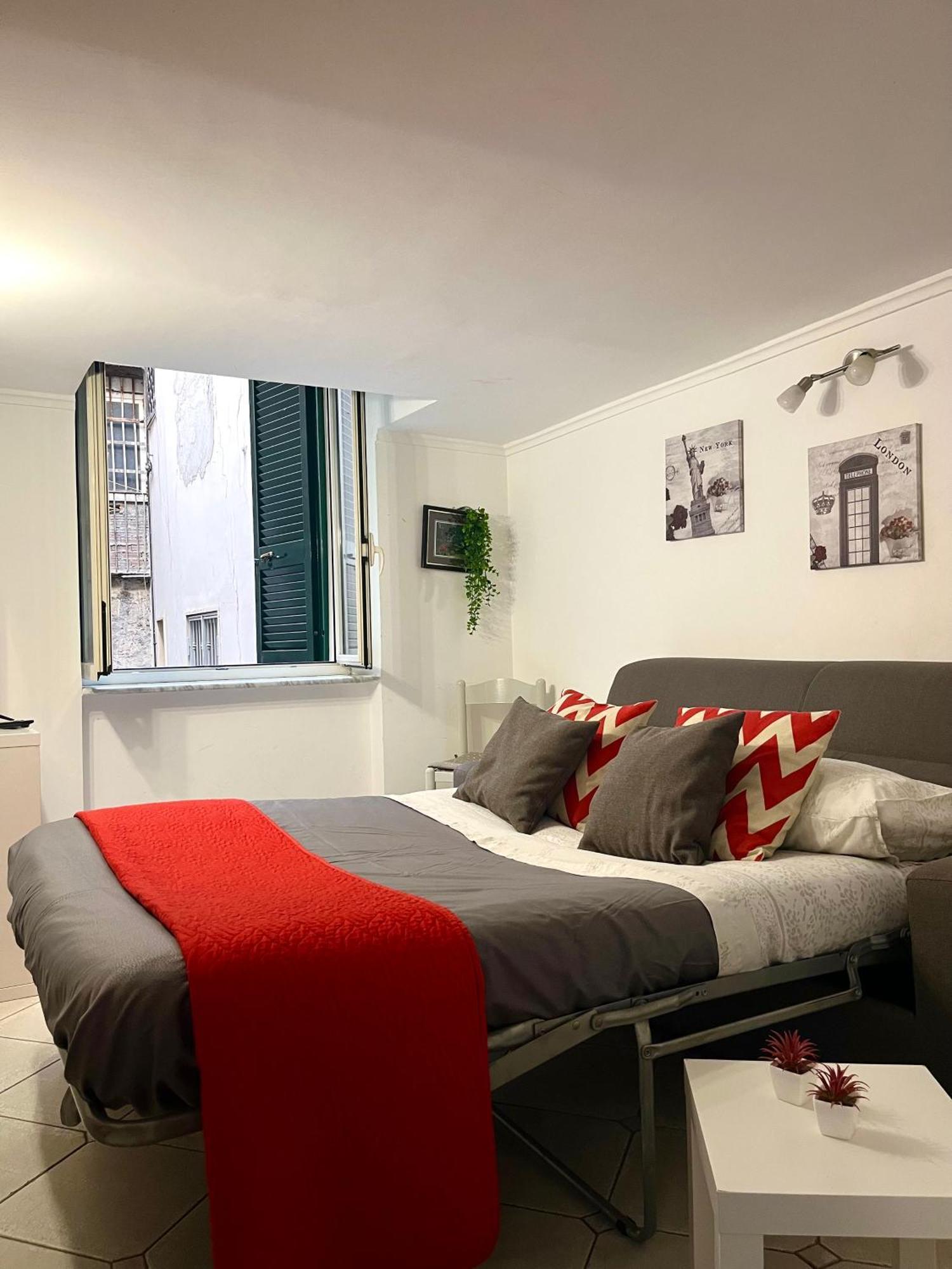Franck House Apartment Napoli Bagian luar foto